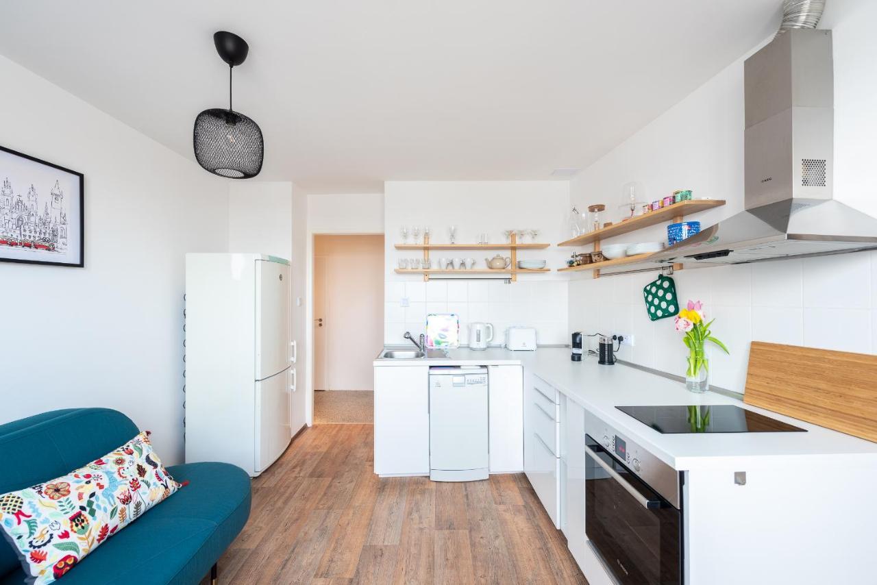 Bright Charming Apt With Terrace, Parking & Airco. Praga Exterior foto
