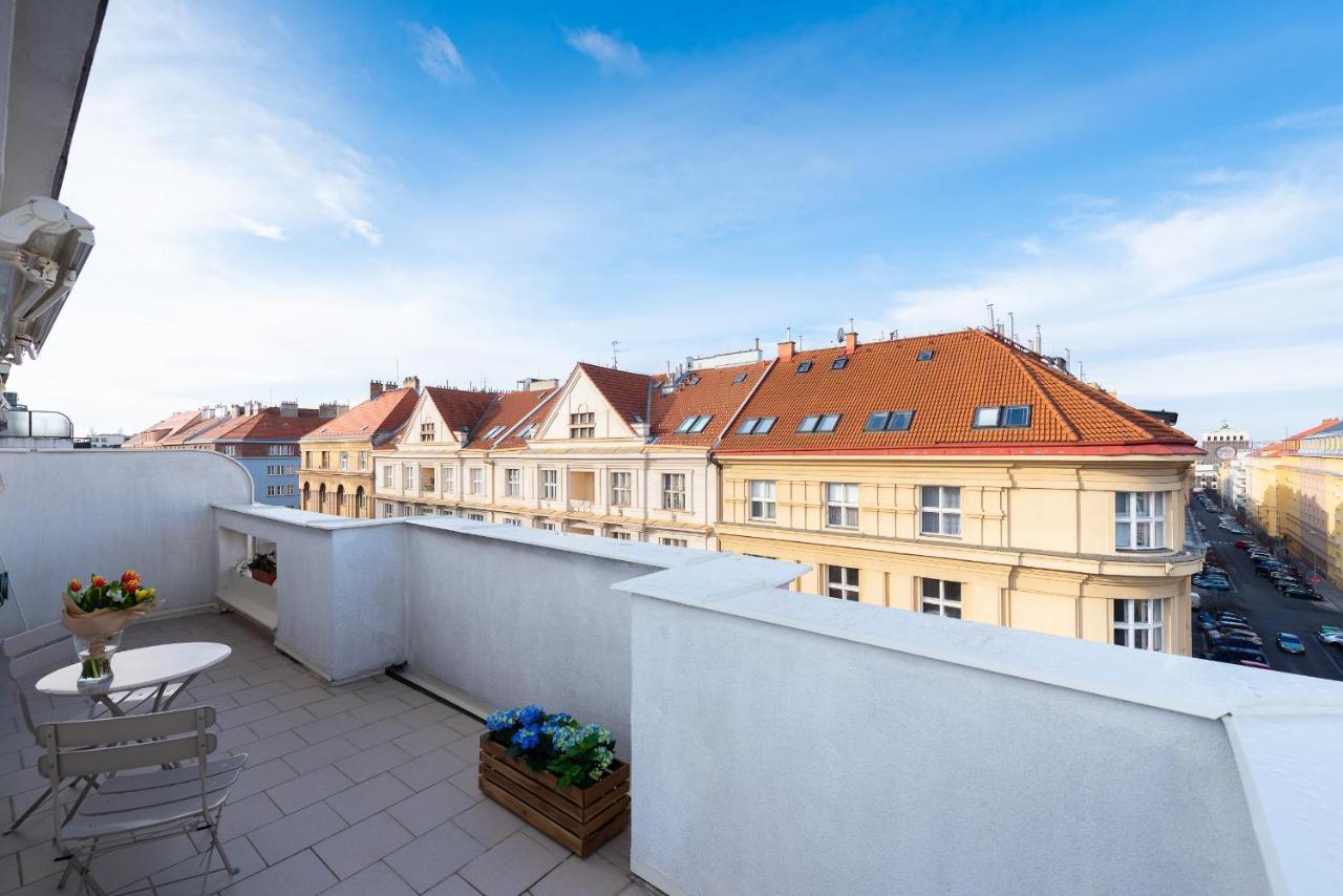 Bright Charming Apt With Terrace, Parking & Airco. Praga Exterior foto